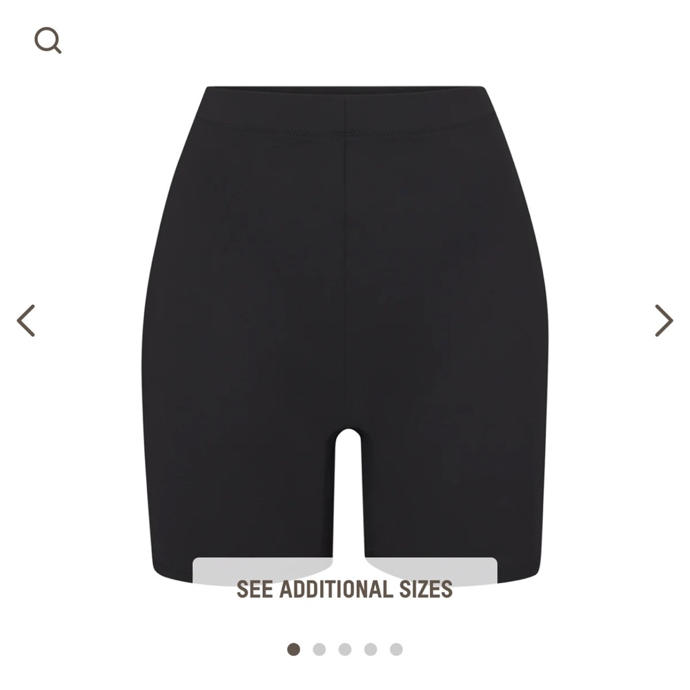 SKIMS SWIM MID WAIST SHORT ONYX SMALL